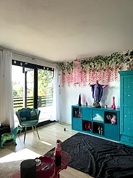 Stella-Kink online show from September 28, 2025, 12:01 pm