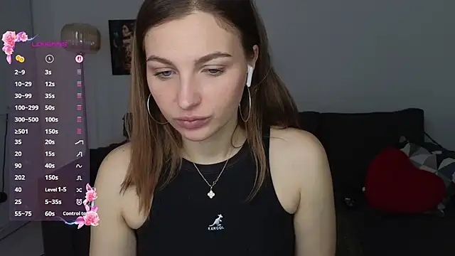 Snapshot of Yoda21 chatting on February 28, 2026, 1:33 pm Yoda21 online show from February 28, 2026, 1:33 pm