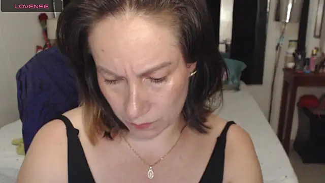 Snapshot of CATRINA-83 chatting on May 19, 2026, 9:00 pm CATRINA-83 online show from May 19, 2026, 9:00 pm