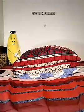 Snapshot of Quite_Malsha chatting on December 21, 2024, 10:17 am Quite Malsha online show from December 21, 2024, 10:17 am