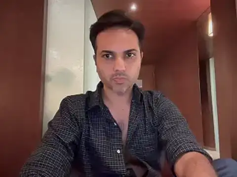 Snapshot of immog727 chatting on December 29, 2024, 1:06 pm immog727 online show from December 29, 2024, 1:06 pm