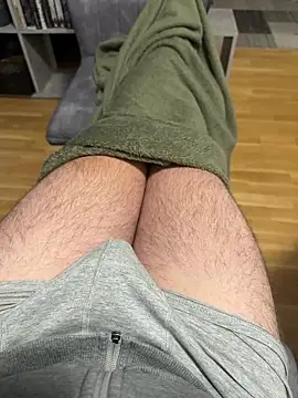 donhuan14 online show from February 26, 2025, 3:57 am