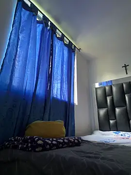 Snapshot of emmyjhonson07 chatting on October 16, 2025, 1:19 pm emmyjhonson07 online show from October 16, 2025, 1:19 pm