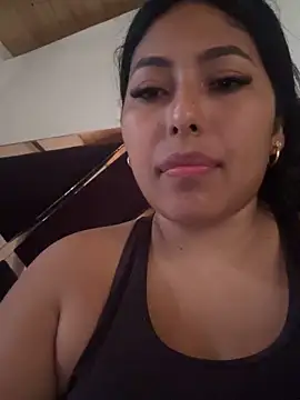 emmyjhonson07 online show from March 27, 2026, 2:18 pm