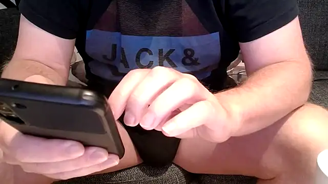 Snapshot of Just-For-You-All chatting on November 29, 2025, 9:53 am Just-For-You-All online show from November 29, 2025, 9:53 am