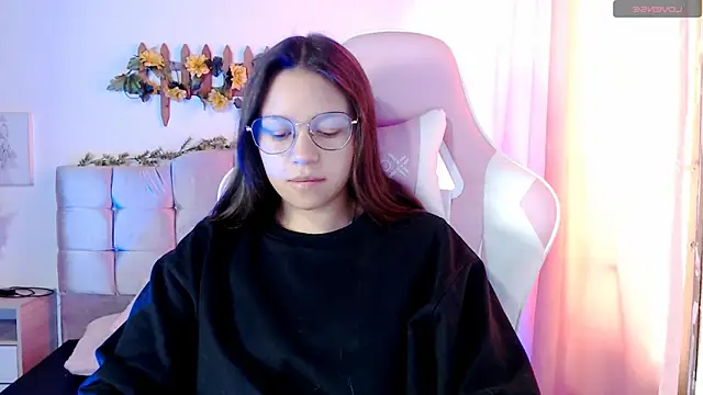 Snapshot of SamanthaRoldaan chatting on September 25, 2025, 2:34 pm SamanthaRoldaan online show from September 25, 2025, 2:34 pm