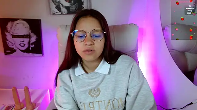 Snapshot of SamanthaRoldaan chatting on September 17, 2025, 2:30 pm SamanthaRoldaan online show from September 17, 2025, 2:30 pm