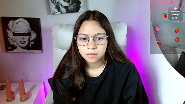 Snapshot of SamanthaRoldaan chatting on September 23, 2025, 2:02 pm SamanthaRoldaan online show from September 23, 2025, 2:02 pm