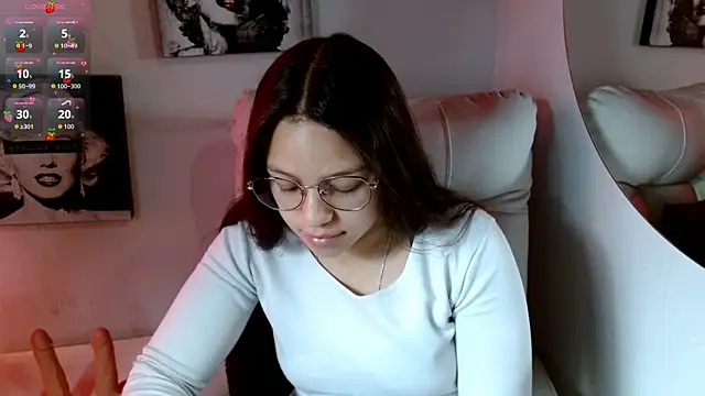 Snapshot of SamanthaRoldaan chatting on September 13, 2025, 2:39 pm SamanthaRoldaan online show from September 13, 2025, 2:39 pm