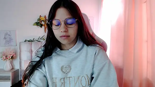 Snapshot of SamanthaRoldaan chatting on September 9, 2025, 2:59 pm SamanthaRoldaan online show from September 9, 2025, 2:59 pm