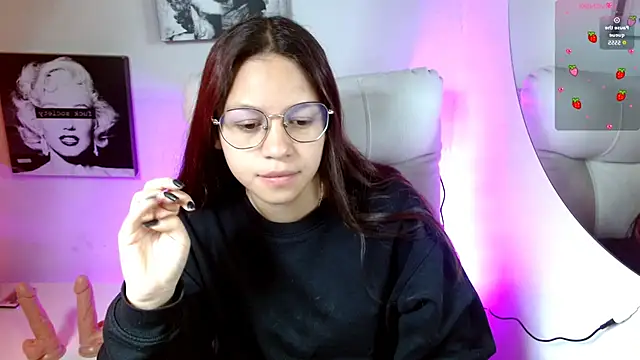 Snapshot of SamanthaRoldaan chatting on September 18, 2025, 2:42 pm SamanthaRoldaan online show from September 18, 2025, 2:42 pm