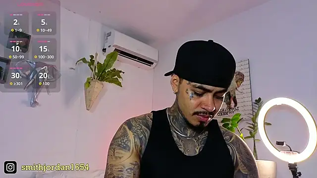 JordanSmiith  online show from November 10, 2025, 8:58 pm