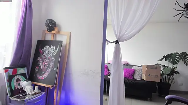 Snapshot of witchviolet chatting on September 26, 2025, 7:43 pm witchviolet online show from September 26, 2025, 7:43 pm