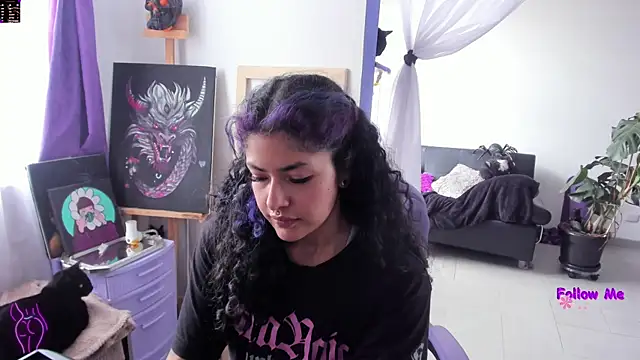 Snapshot of witchviolet chatting on September 20, 2025, 5:29 pm witchviolet online show from September 20, 2025, 5:29 pm