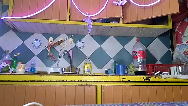 Snapshot of Jony_Marta chatting on December 1, 2025, 5:08 am Jony Marta online show from December 1, 2025, 5:08 am