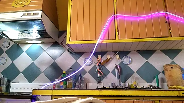 Snapshot of Jony_Marta chatting on November 12, 2025, 6:23 pm Jony Marta online show from November 12, 2025, 6:23 pm