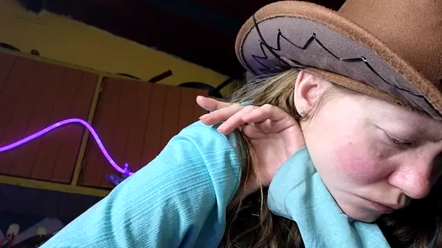 Snapshot of Jony_Marta chatting on November 25, 2025, 1:28 am Jony Marta online show from November 25, 2025, 1:28 am