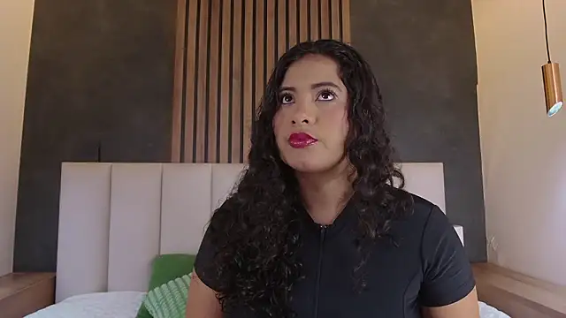 Snapshot of eva_daemon chatting on March 4, 2026, 12:02 pm eva daemon online show from March 4, 2026, 12:02 pm