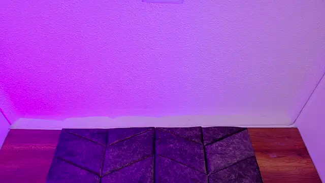 Snapshot of eva_daemon chatting on January 11, 2026, 12:01 pm eva daemon online show from January 11, 2026, 12:01 pm