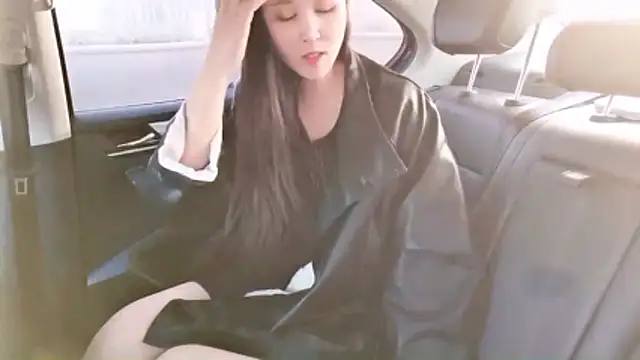 Fannywell online show from January 11, 2026, 8:21 am