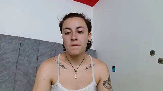 linda 33 online show from November 20, 2025, 6:30 pm