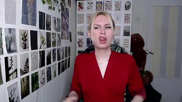 CapriScorpion online show from May 19, 2026, 3:52 pm
