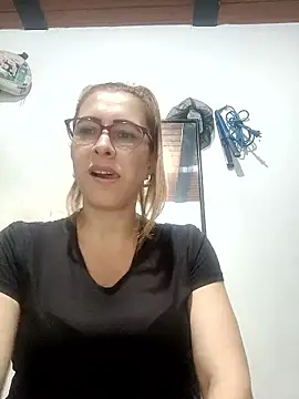 mademonsexy online show from January 14, 2026, 9:40 pm