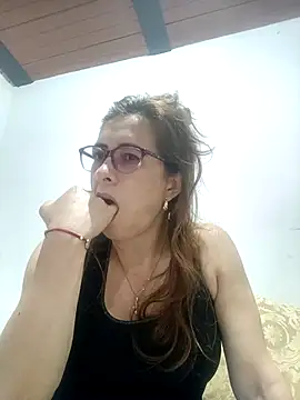 mademonsexy online show from December 22, 2025, 2:22 am