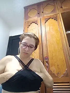 mademonsexy online show from June 5, 2026, 3:11 am