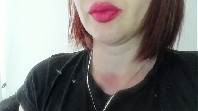 Snapshot of queen_fetish chatting on February 20, 2026, 2:30 pm queen fetish online show from February 20, 2026, 2:30 pm