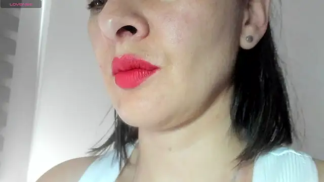 Snapshot of queen_fetish chatting on February 3, 2026, 1:38 pm queen fetish online show from February 3, 2026, 1:38 pm