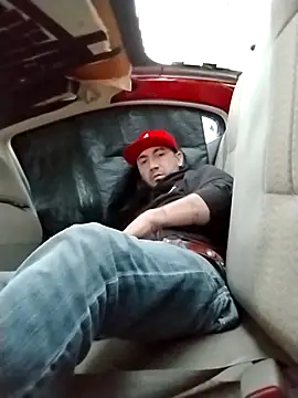 Snapshot of prettyboi6992 chatting on February 12, 2025, 12:16 am prettyboi6992 online show from February 12, 2025, 12:16 am