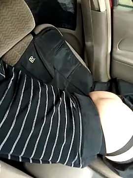 Snapshot of prettyboi6992 chatting on March 19, 2025, 11:36 pm prettyboi6992 online show from March 19, 2025, 11:36 pm