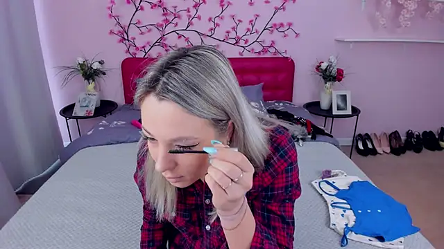 DanikaMorri online show from March 23, 2025, 7:20 am