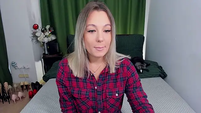 DanikaMorri online show from November 7, 2025, 7:46 am