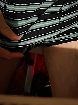 FreezingTie850 online show from April 5, 2026, 9:10 pm