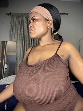 Snapshot of Bustygoddess32 chatting on December 19, 2025, 10:56 pm Bustygoddess32 online show from December 19, 2025, 10:56 pm