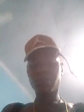 Snapshot of Naughtyy_xx chatting on September 29, 2025, 3:02 am Naughtyy xx online show from September 29, 2025, 3:02 am