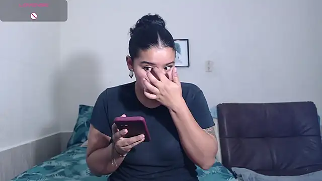 agata 22 online show from April 16, 2026, 4:13 am