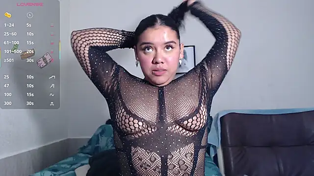 agata 22 online show from November 12, 2025, 4:16 am