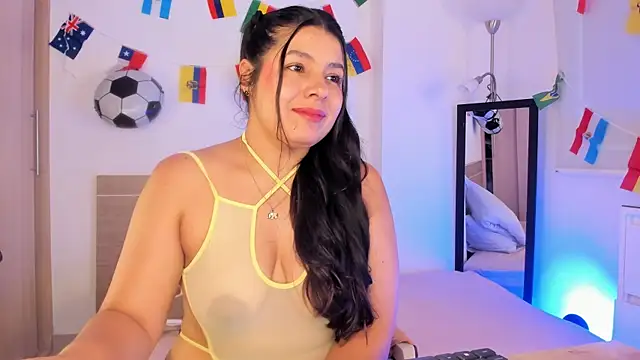 Snapshot of miaa_daniels chatting on July 10, 2026, 1:44 pm miaa daniels online show from July 10, 2026, 1:44 pm