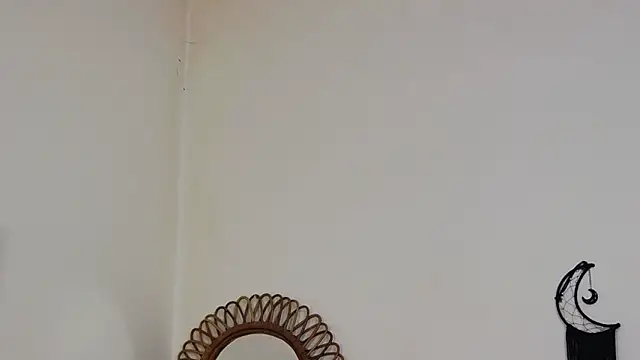 Snapshot of EllenGrace chatting on October 17, 2025, 7:55 am EllenGrace online show from October 17, 2025, 7:55 am