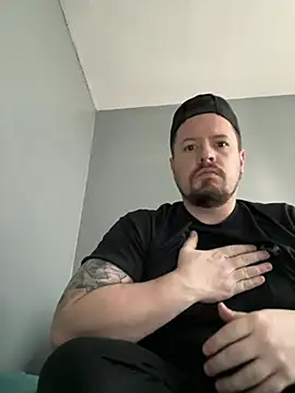 husband4555 online show from February 9, 2026, 4:05 pm