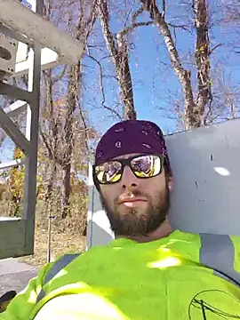 cdressupdiva online show from November 4, 2025, 5:28 pm