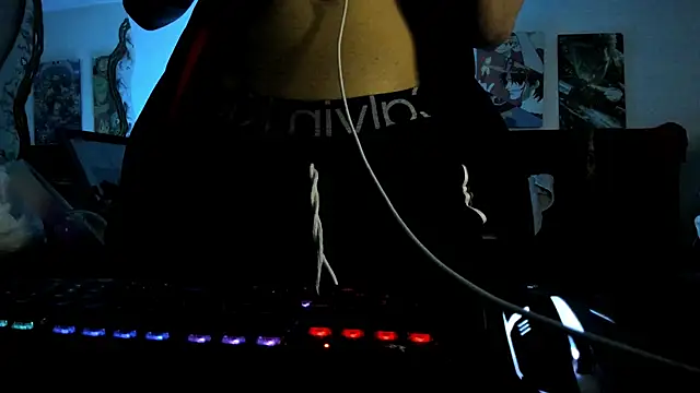 Snapshot of Sisoyalejo420 chatting on November 2, 2025, 4:39 am Sisoyalejo420 online show from November 2, 2025, 4:39 am