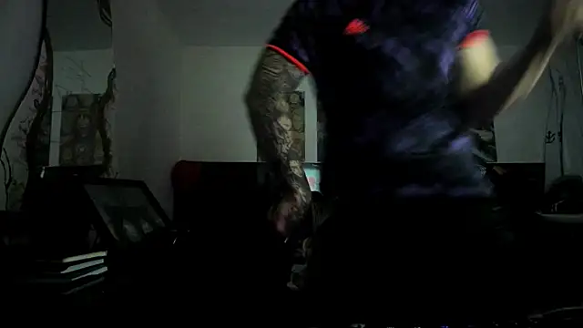 Snapshot of Sisoyalejo420 chatting on November 12, 2025, 2:48 am Sisoyalejo420 online show from November 12, 2025, 2:48 am