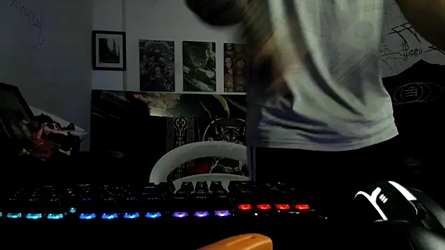 Snapshot of Sisoyalejo420 chatting on October 30, 2025, 1:20 pm Sisoyalejo420 online show from October 30, 2025, 1:20 pm