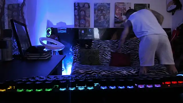 Snapshot of Sisoyalejo420 chatting on December 14, 2025, 1:39 pm Sisoyalejo420 online show from December 14, 2025, 1:39 pm