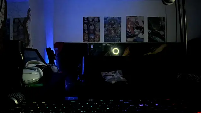 Snapshot of Sisoyalejo420 chatting on November 16, 2025, 1:21 am Sisoyalejo420 online show from November 16, 2025, 1:21 am