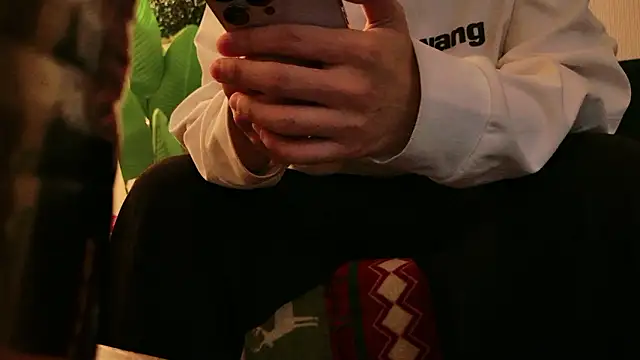 POCARI SWEAT online show from October 19, 2025, 2:31 pm